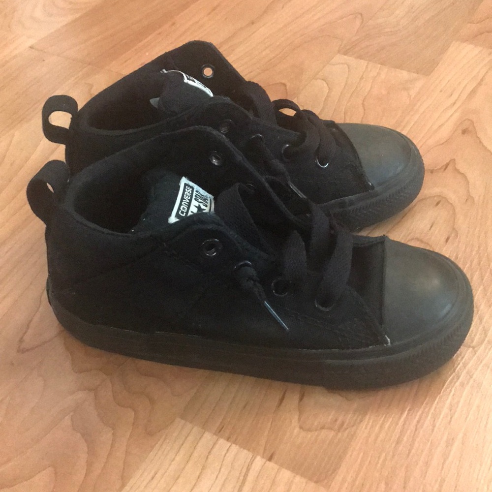 Black Converse All Star size 10